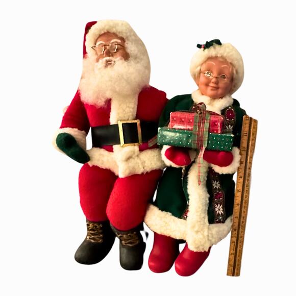 1994 Holiday Creations Animated Santa & Mrs. Claus on Wooden Bench – Santa Moves - Picture 2 of 12